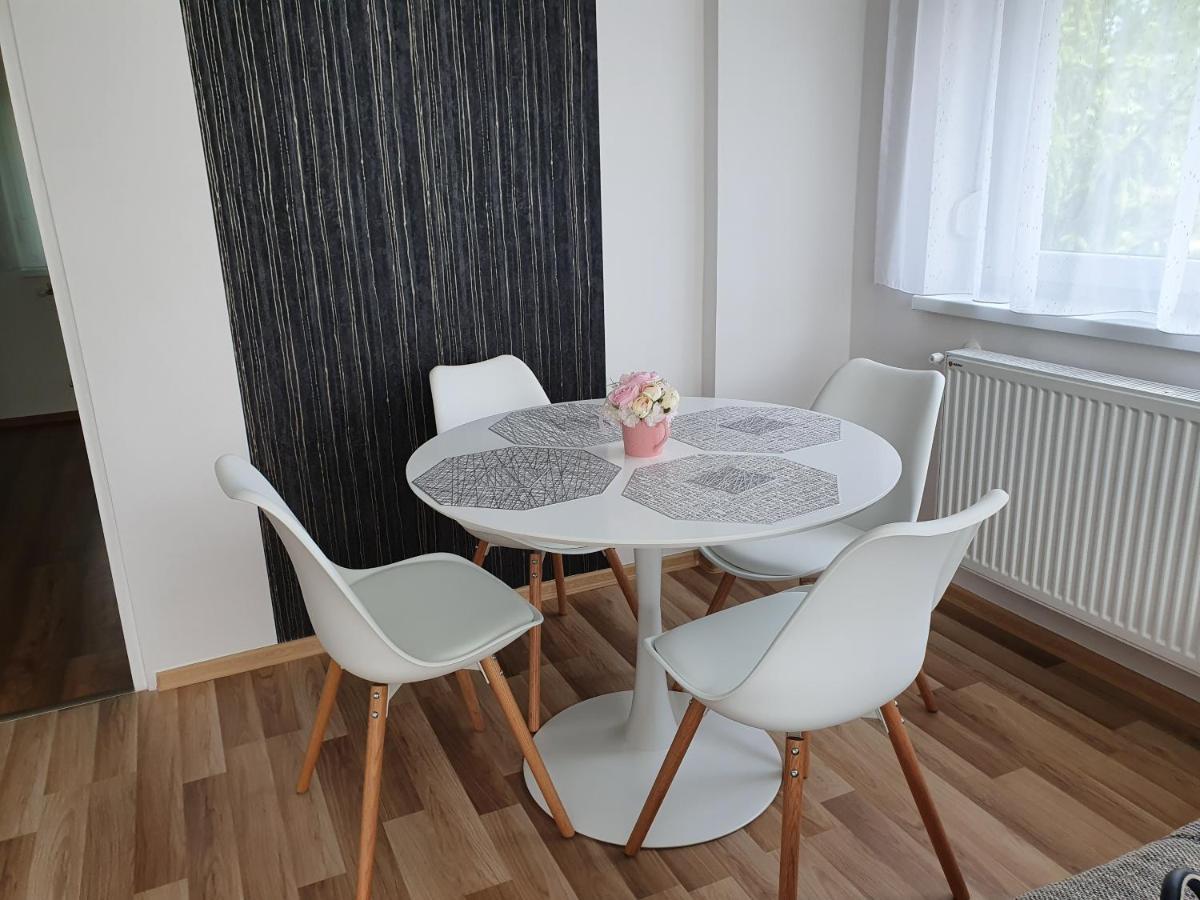 Matrix Apartman Bekescsaba Exterior foto
